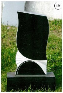 Стандартный памятник черного гранита №126