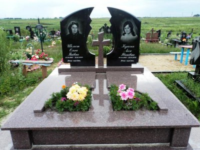 Двойной памятники на могилу из гранита фото