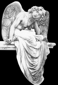 Гравировка сидящего ангела для памятника РС11
